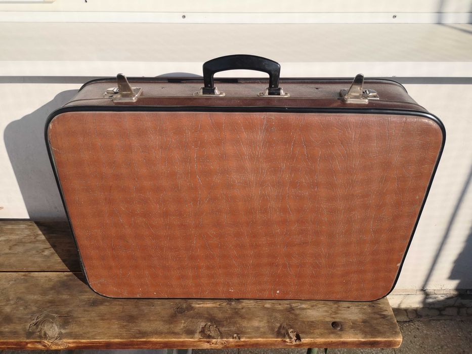 Ретро куфар от 70-те години