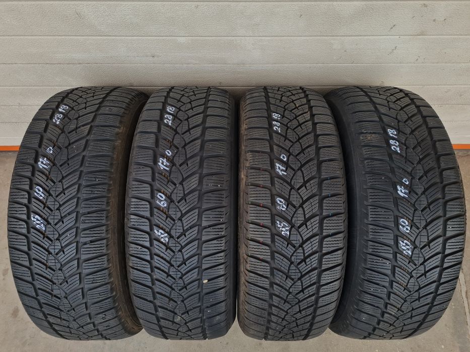 Зимни гуми 4 броя FULDA KristallContraol Suv 215 60 R17 дот 2818