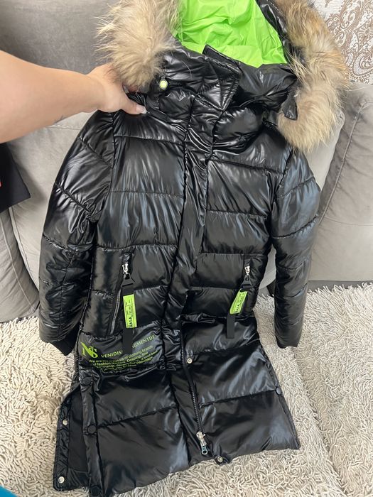 Продам куртку зимнюю вещи