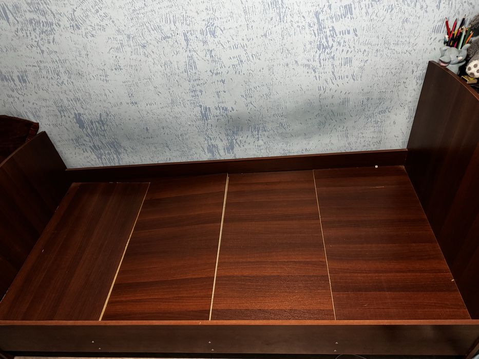 Продается кровать