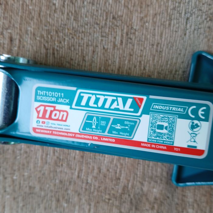 Чисто нов крик Total