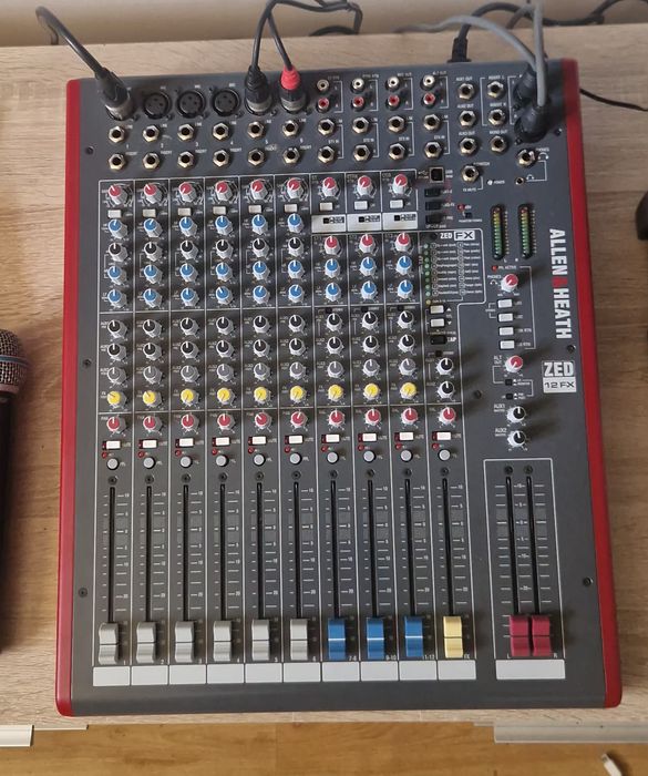 Mixer Allen&Heat Zed 12 Fx