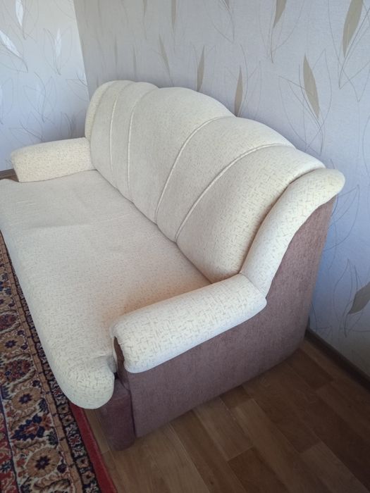 Диван б/у бесплатно