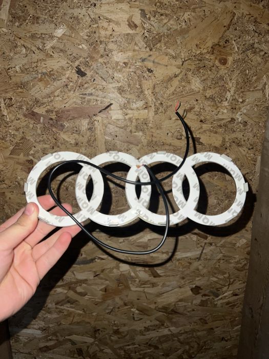 Sigla audi Led .