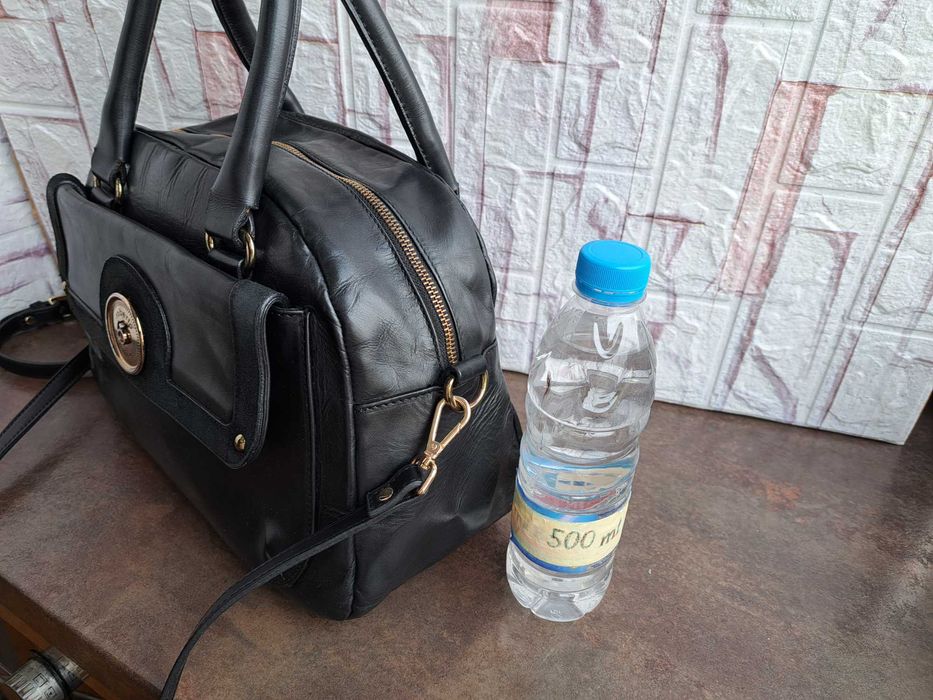 дамска чанта,черна Roberto Botticelli италианска чанта-естествена кожа