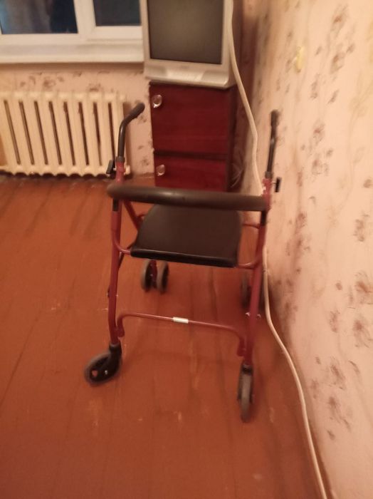 Ходунки для взрослых