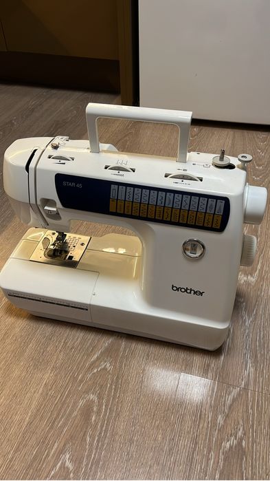 Швейная машина brother