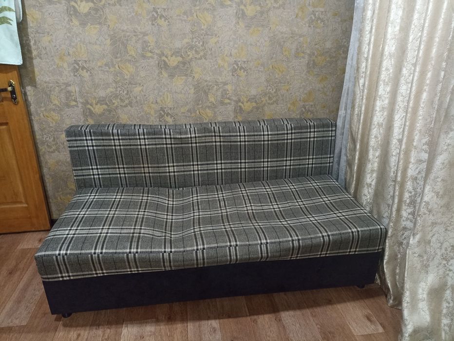Продам раскладной диван