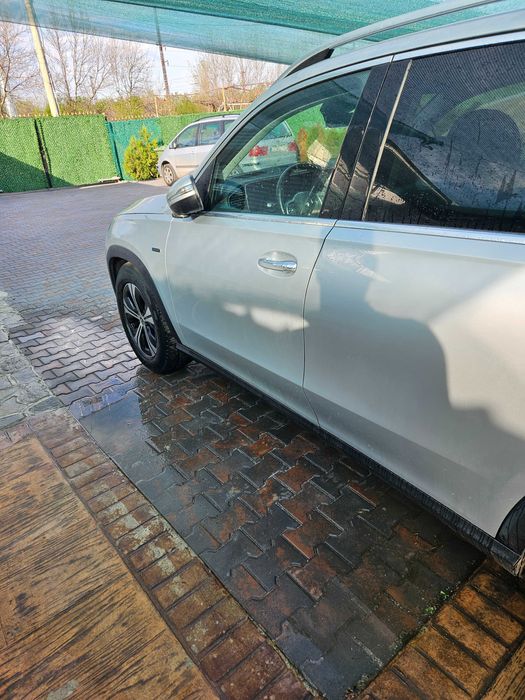 Продавам Мерцедес GLE Hibrid