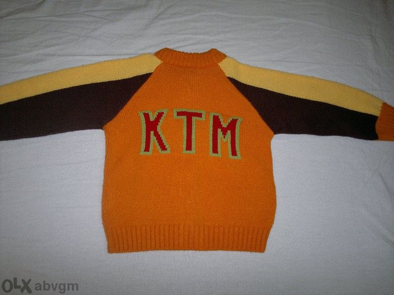 Един сезон момчешки дрехи, р. 98 - 104 само 25 лв.