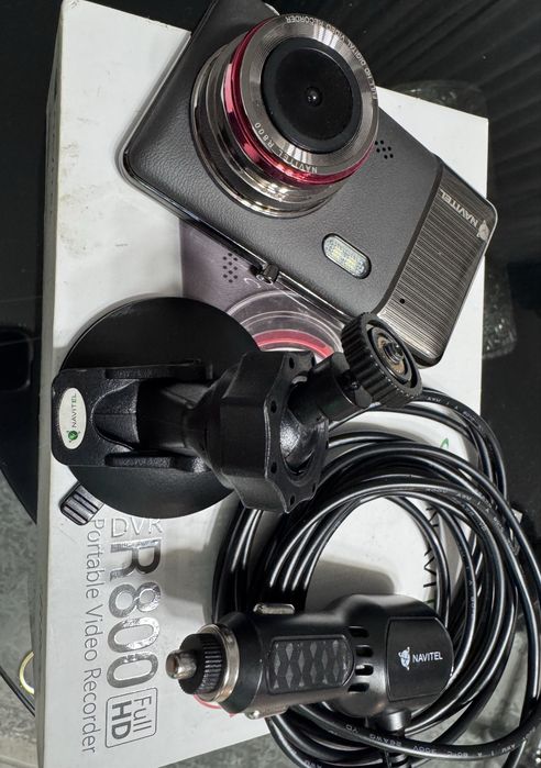 Camera de bord Navitel R800