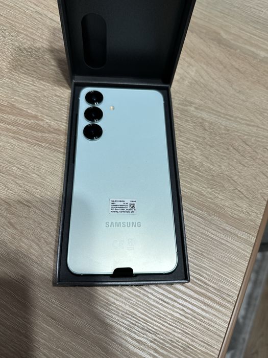 Samsung s25 / 256 gb / NoU