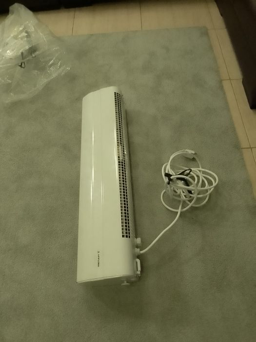 Vând perdea aer cald, electrică