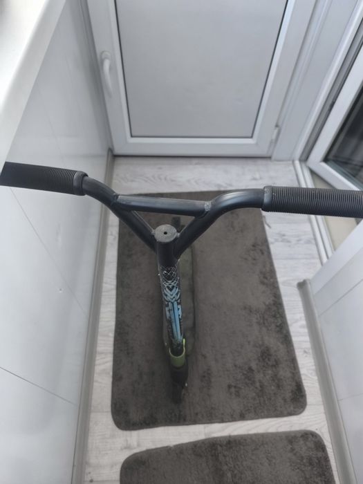 Самокат трюковой