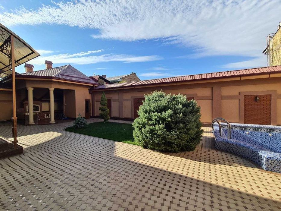 Никитина ул. 3 уровня Евродом 2 Зала