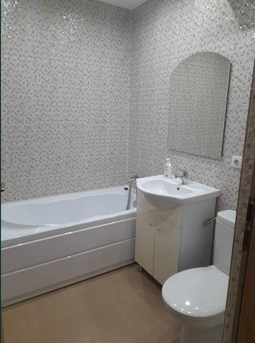 Vând apartament 2 camere in Dr Tr Severin,
