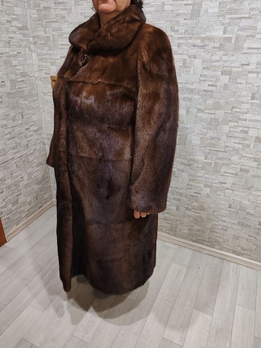 Продам шубу в отличном состоянии