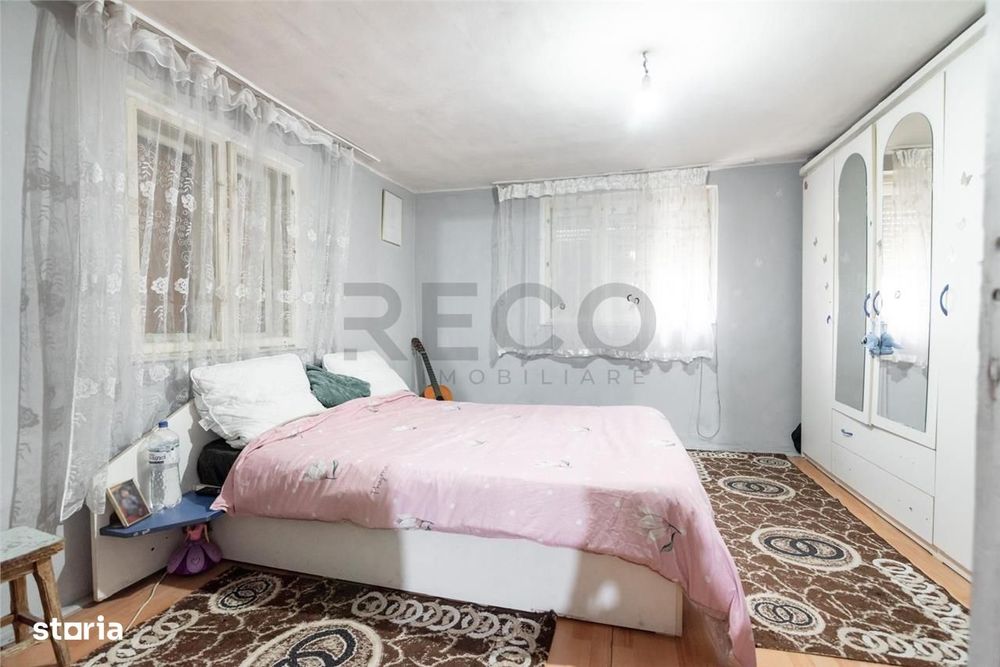 RECO, casa in Cheriu, Bihor