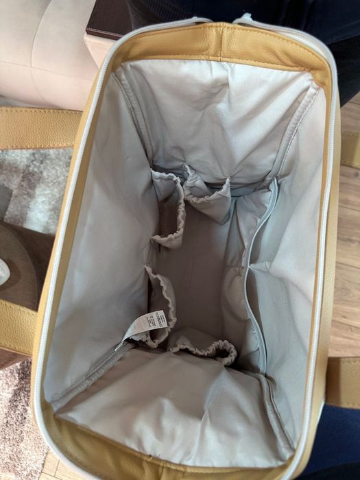 Чанта- раница за бебешки аксесоари