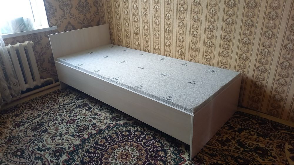 Кровать. Одноместная кровать.