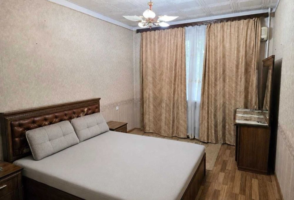 2  БИЙ Художники. Максим Горький. 4/3/5.  72м²
