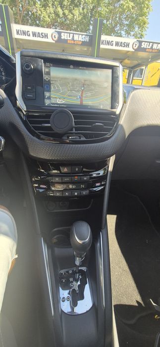 Vând-Schimb o mașină care te va ajuta să economisesti bani în 2026!