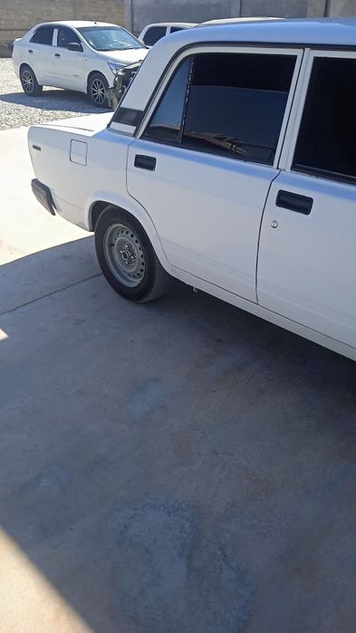 Ваз 2107 в харошом состаяние