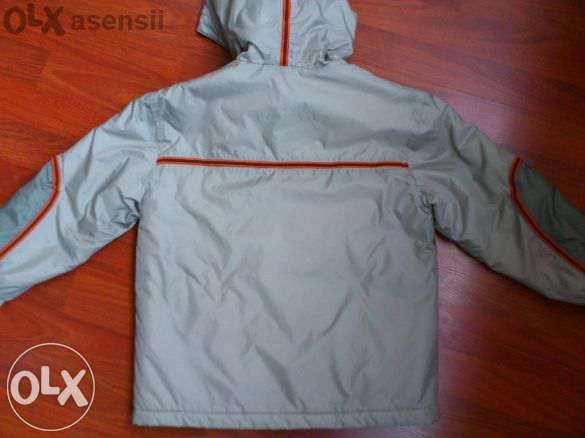 Свежо пролетно- есенно яке и пролетно-есенно яке Умбро