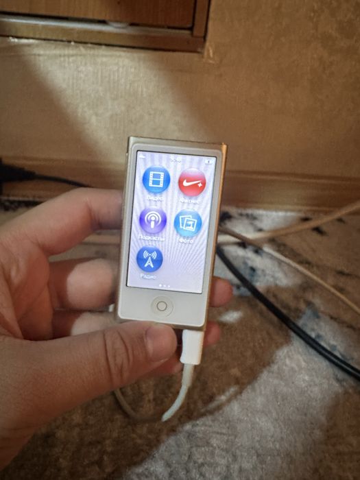 Apple iPod nano 7th Generation (2015)