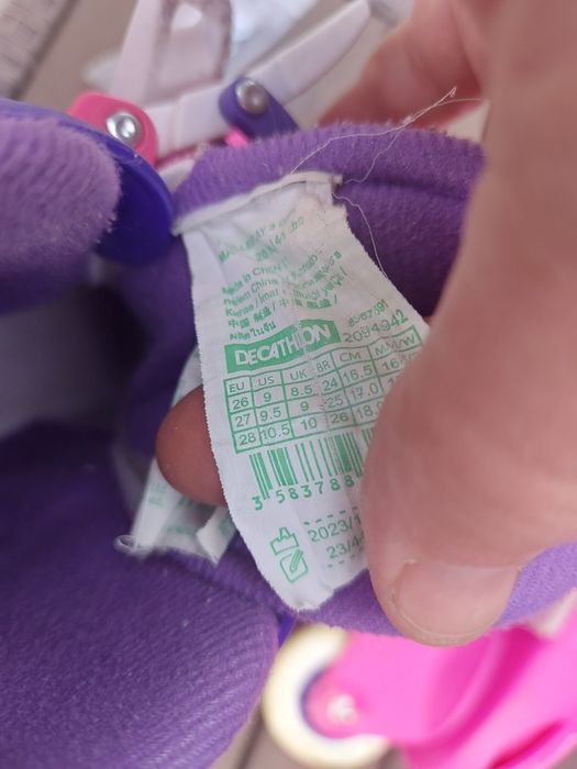 Trotinetă + role copii Oxelo + protecții Zealot – stare foarte bună