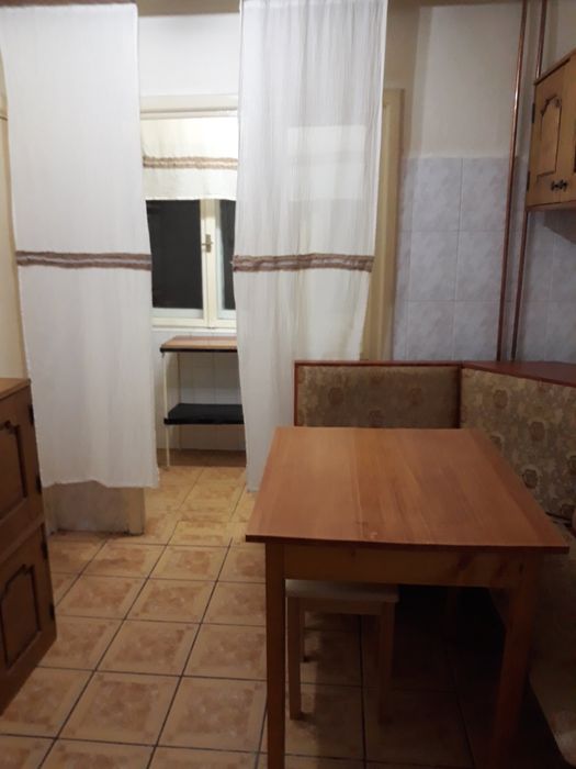 Inchiriez ap 2 camere Girocului