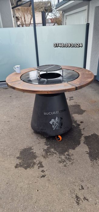 Grătar  grill cu plita si blat  din lemn masiv