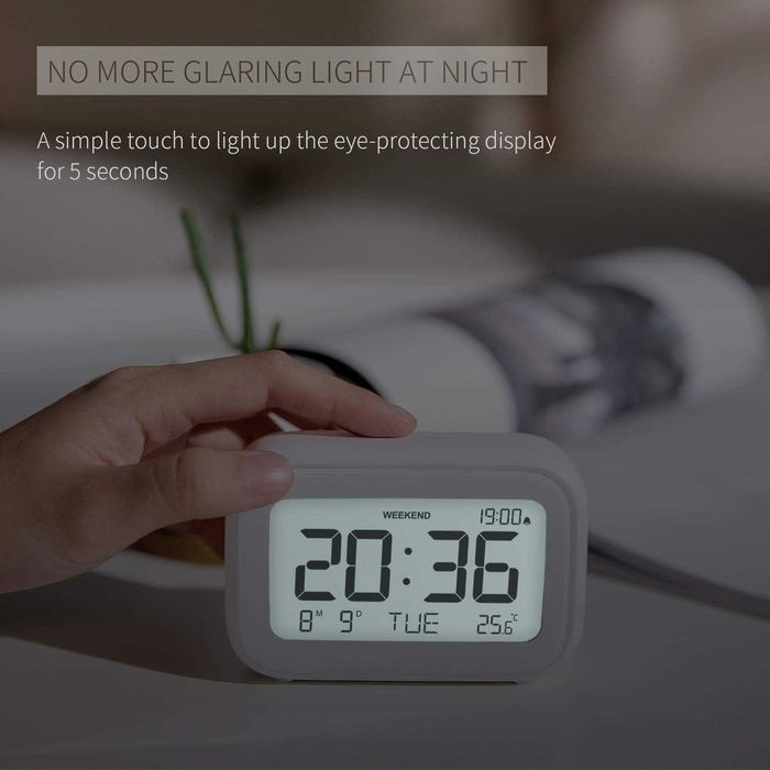 Ceas digital cu termometru design modern display LCD