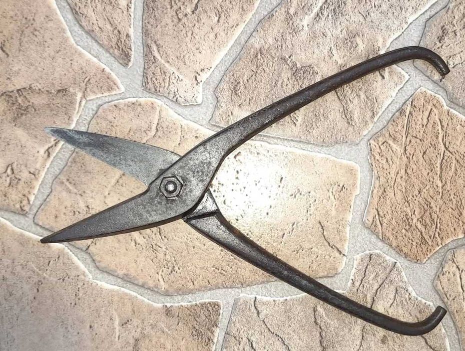 Стари керпеден, овчарска и овощарска ножица, клещи, трион