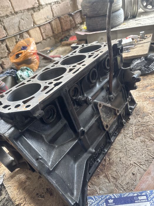 Мерседес бенз блок 102 матор