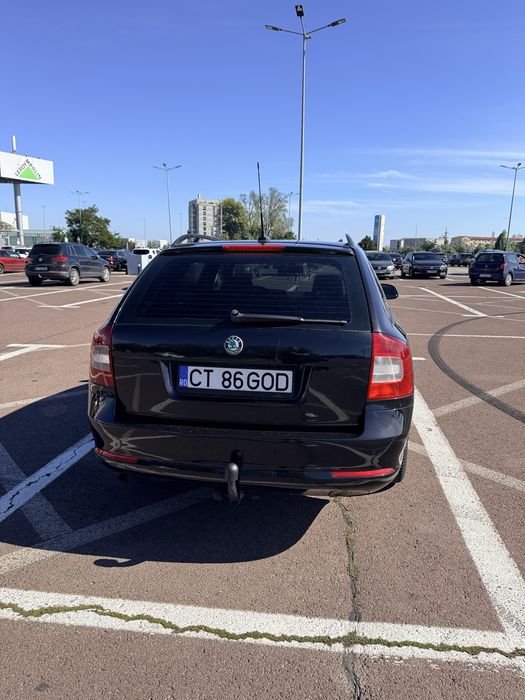 SKODA Octavia 2011 — imagine 3