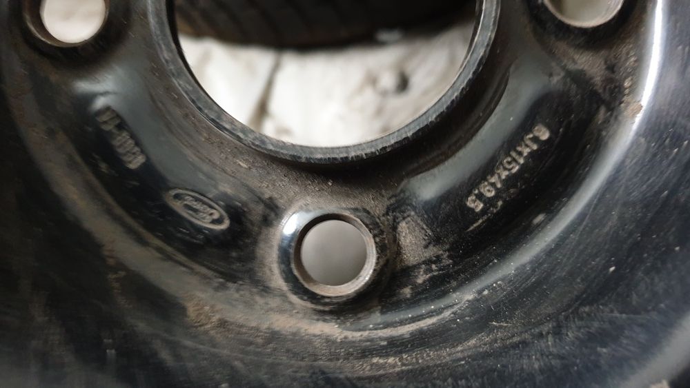 Джанти форд с нови гуми