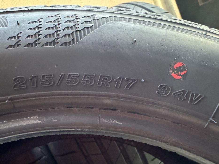 Автомобилни гуми 215 55 17 Bridjestone