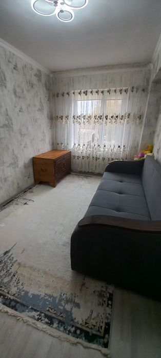 Продам 4× комнатную квартиру