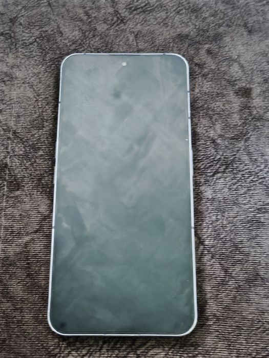 Продам Nothing Phone (2).