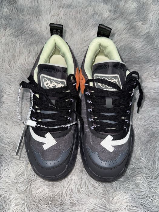 Off White Odsy 1000