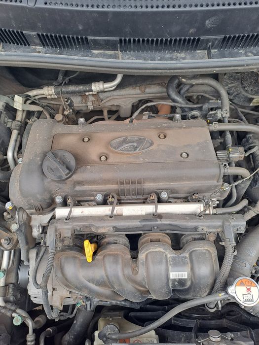 Продам двигатель хендай