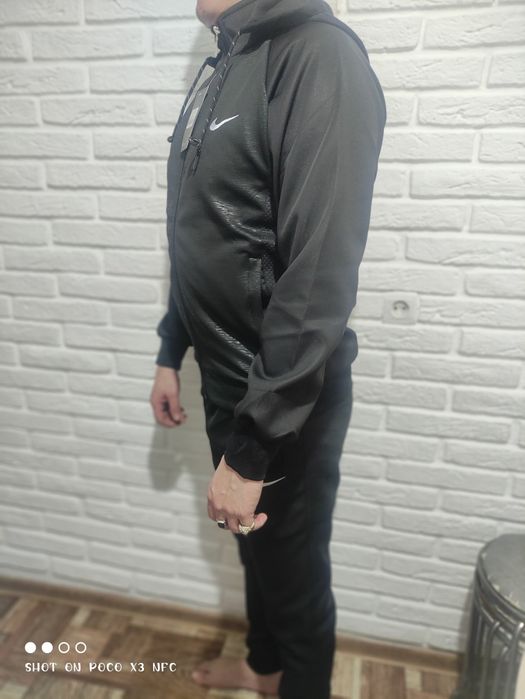 Спортивный костюм распродажа