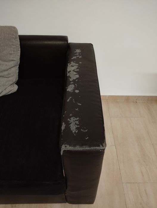 Colțar extensibil 3 locuri cu lada de depozitare