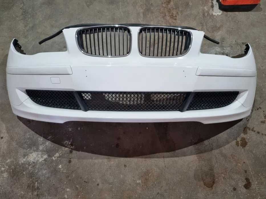 Bara fata bmw seria 1 e81 e82 e87 e88 lci facelift