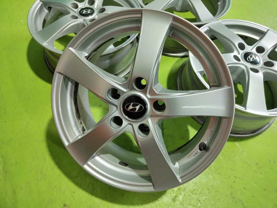 16 5x114.3 Hyundai Kia лети джанти 5х114.3
