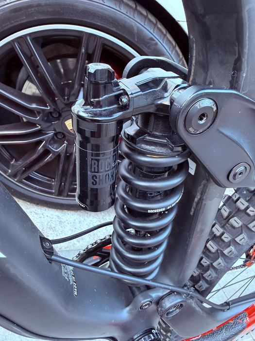 Капли DT Swiss FR1950 29” 12x157мм, Rockshox Super Deluxe Select+ 225мм