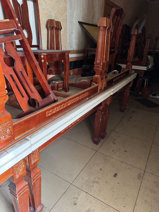 Столы кухонные и стулья