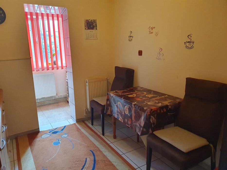 Vând apartament 2 camere