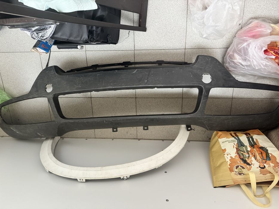 На BMW X5 продам бампер
